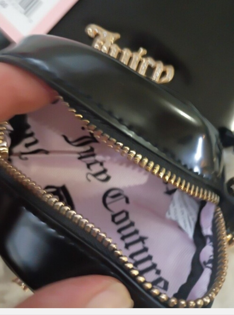 Juicy Couture Black Patent Mini Bag with Gold Chain and Red Heart Charm NWT - Picture 6 of 9